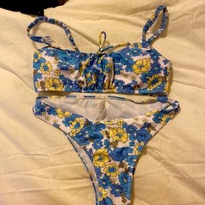 Shein swim suit size LG! Never worn